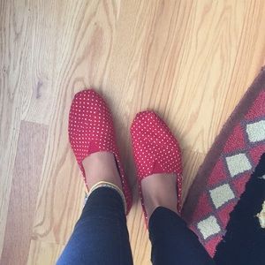 Red Toms